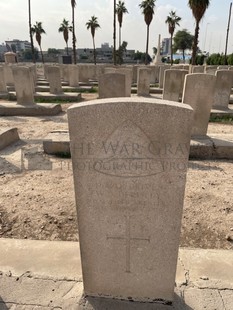 BAGHDAD (NORTH GATE) WAR CEMETERY - DERISLEY, W J